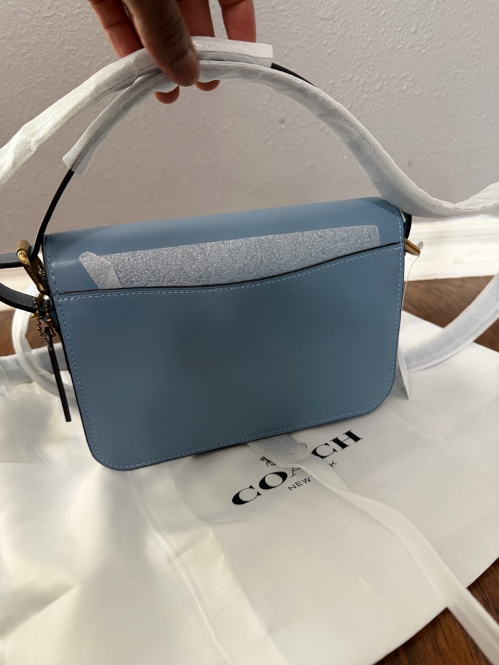 NWT Coach Sage Shoulder Bag in Bluebell color with Gold hardware - Picture 4 of 5
